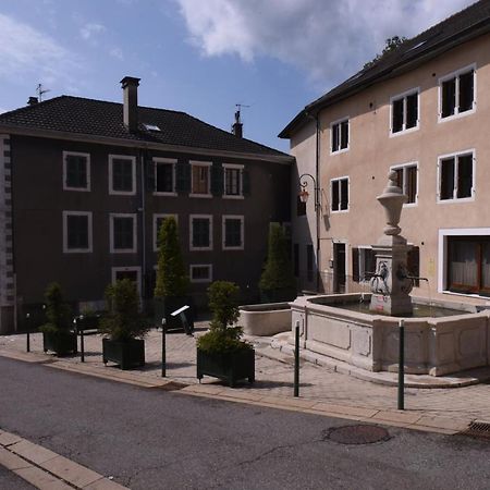 Coeur De Vieille Ville Gex Kültér fotó